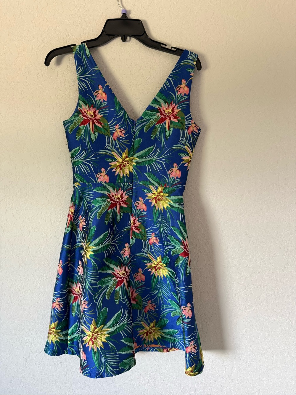 CeCe Blue Luxurious Tropical Floral V-Neck Sundress Size 0